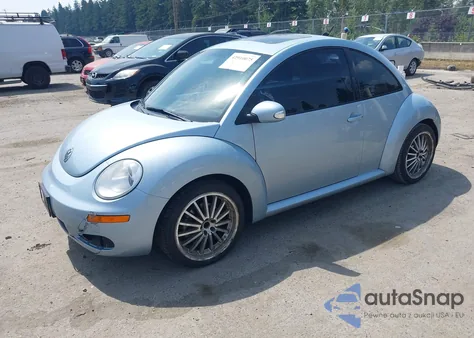 2009 Volkswagen New Beetle 2.5L z USA, uszkodzony, nr VIN 3VWRG31C19M513505